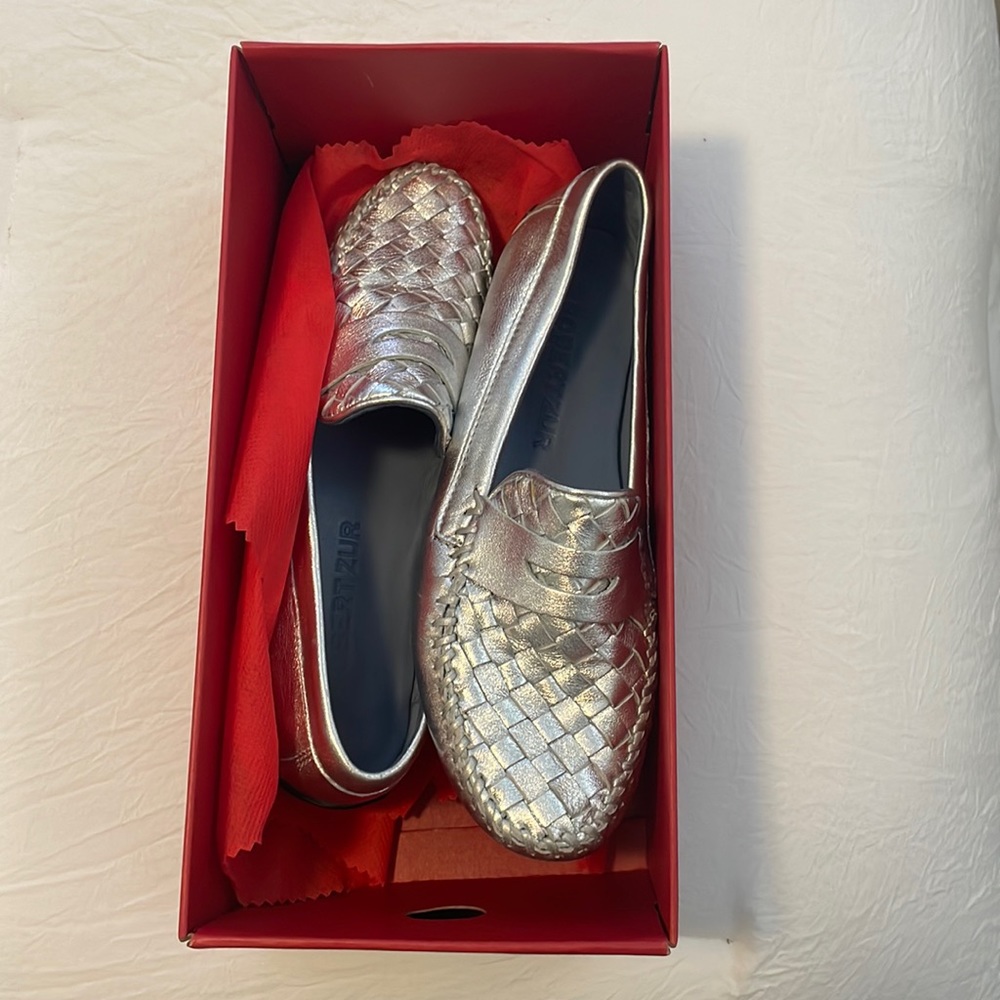 Brand new Robert Zur loafers